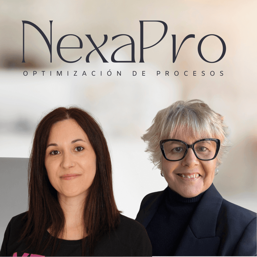 Dos mujeres expertas en optimización de procesos, listas para ayudarte.